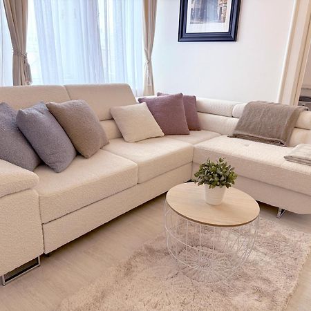 Elegant 125M2 Apartment In Center Of 부다페스트 외부 사진