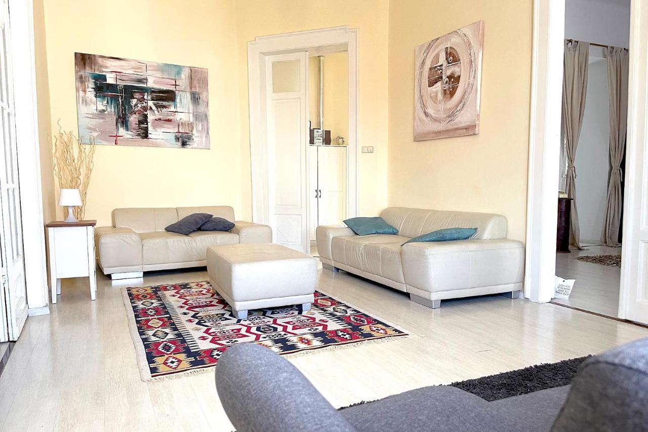 Elegant 125M2 Apartment In Center Of 부다페스트 외부 사진
