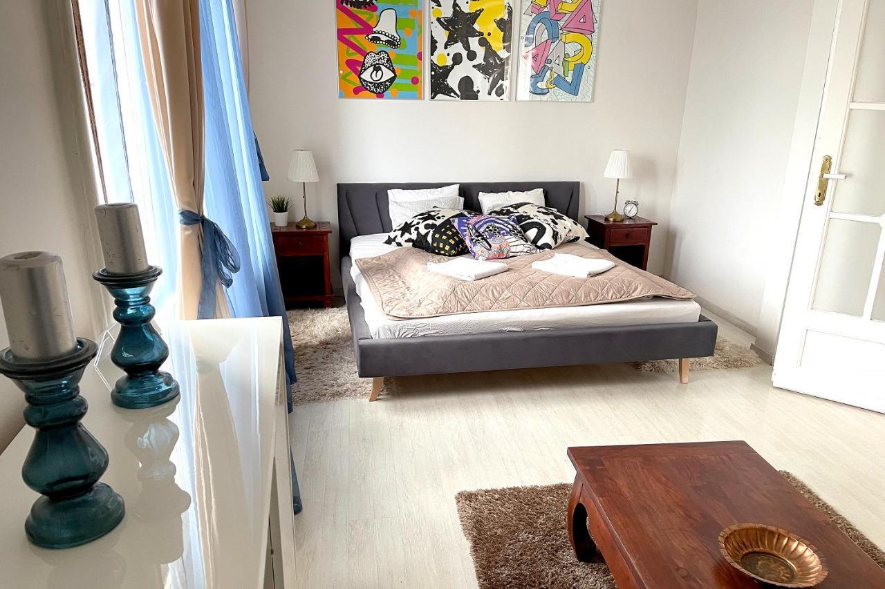 Elegant 125M2 Apartment In Center Of 부다페스트 외부 사진