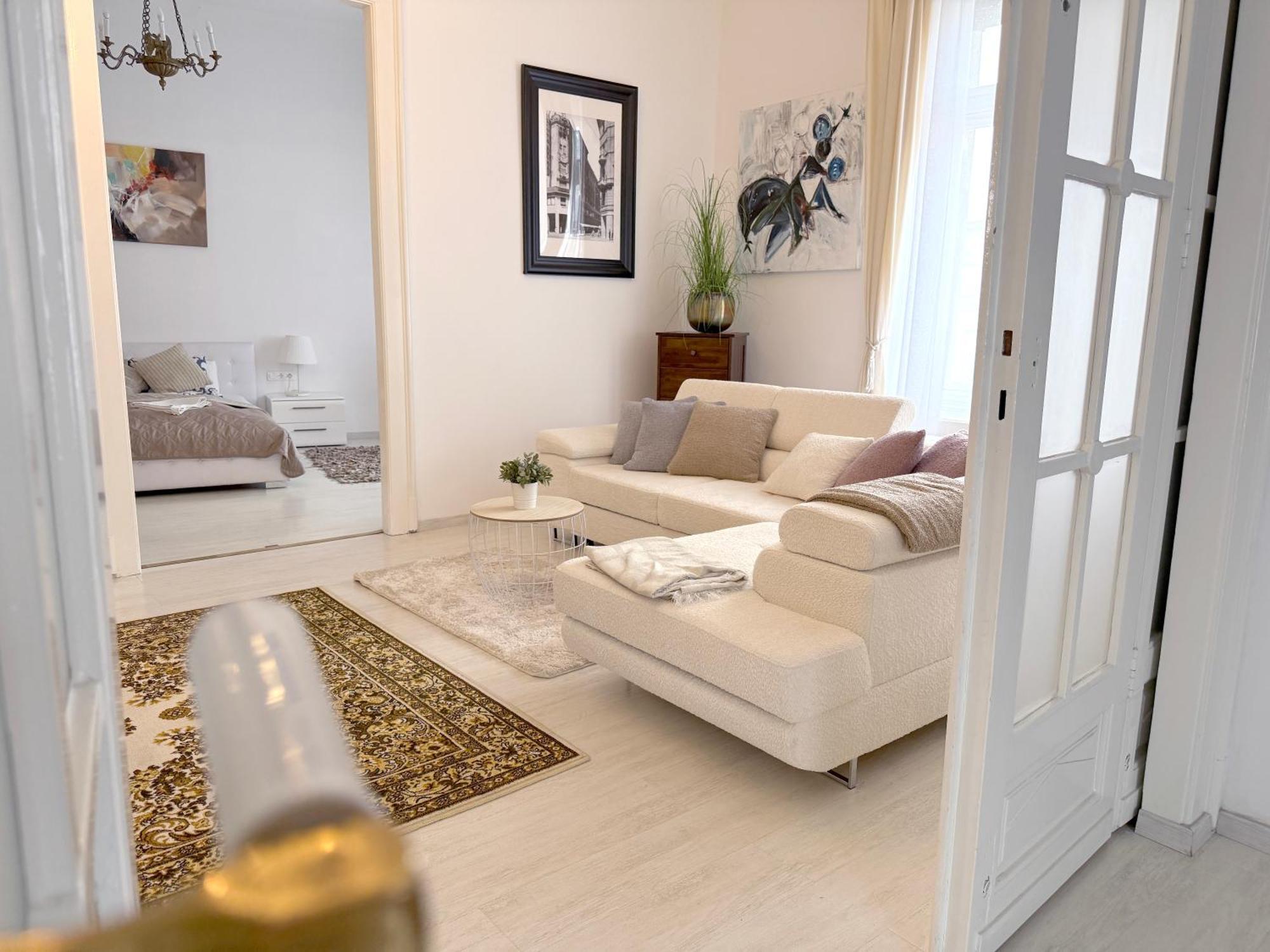 Elegant 125M2 Apartment In Center Of 부다페스트 외부 사진