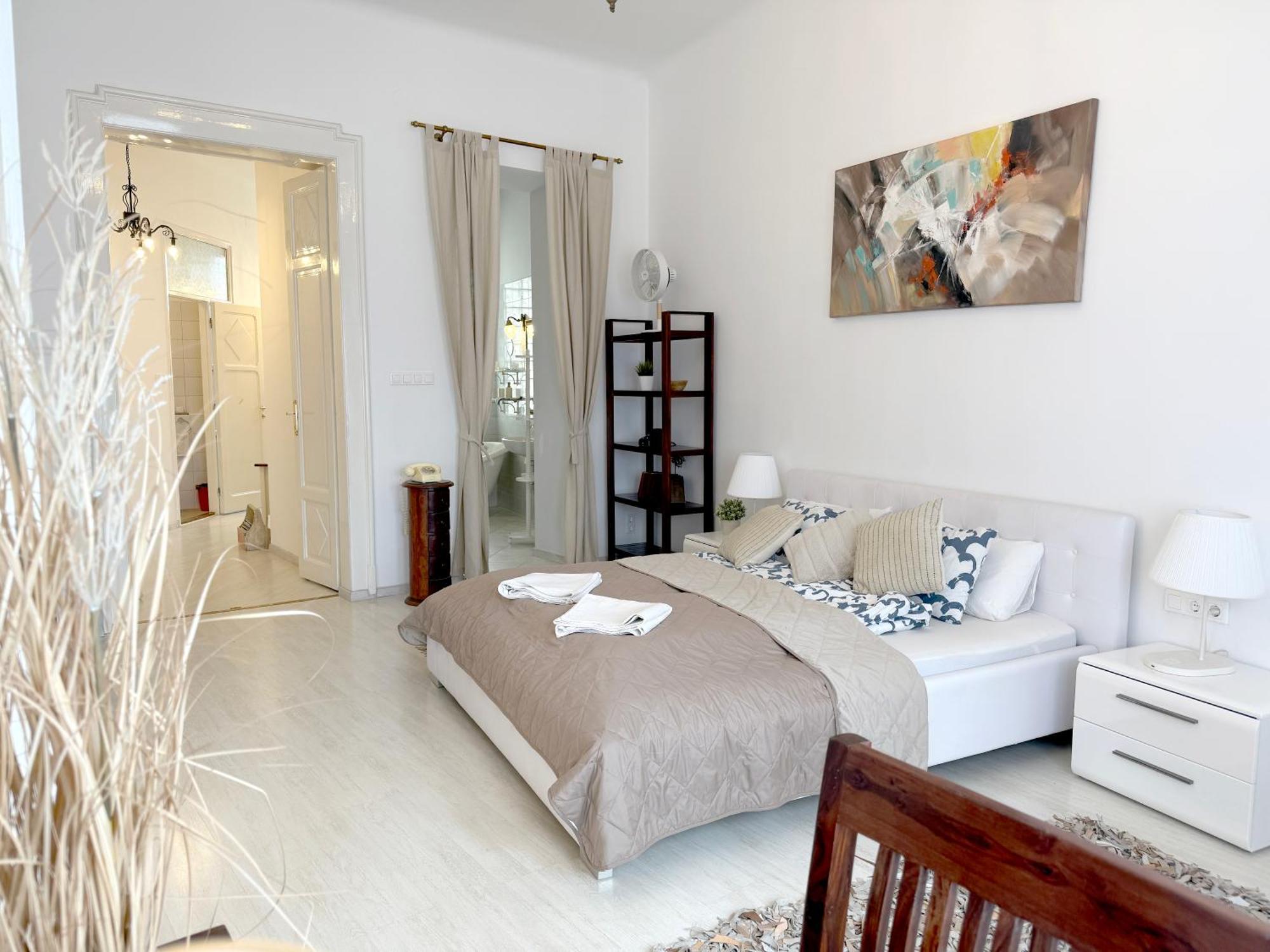 Elegant 125M2 Apartment In Center Of 부다페스트 외부 사진