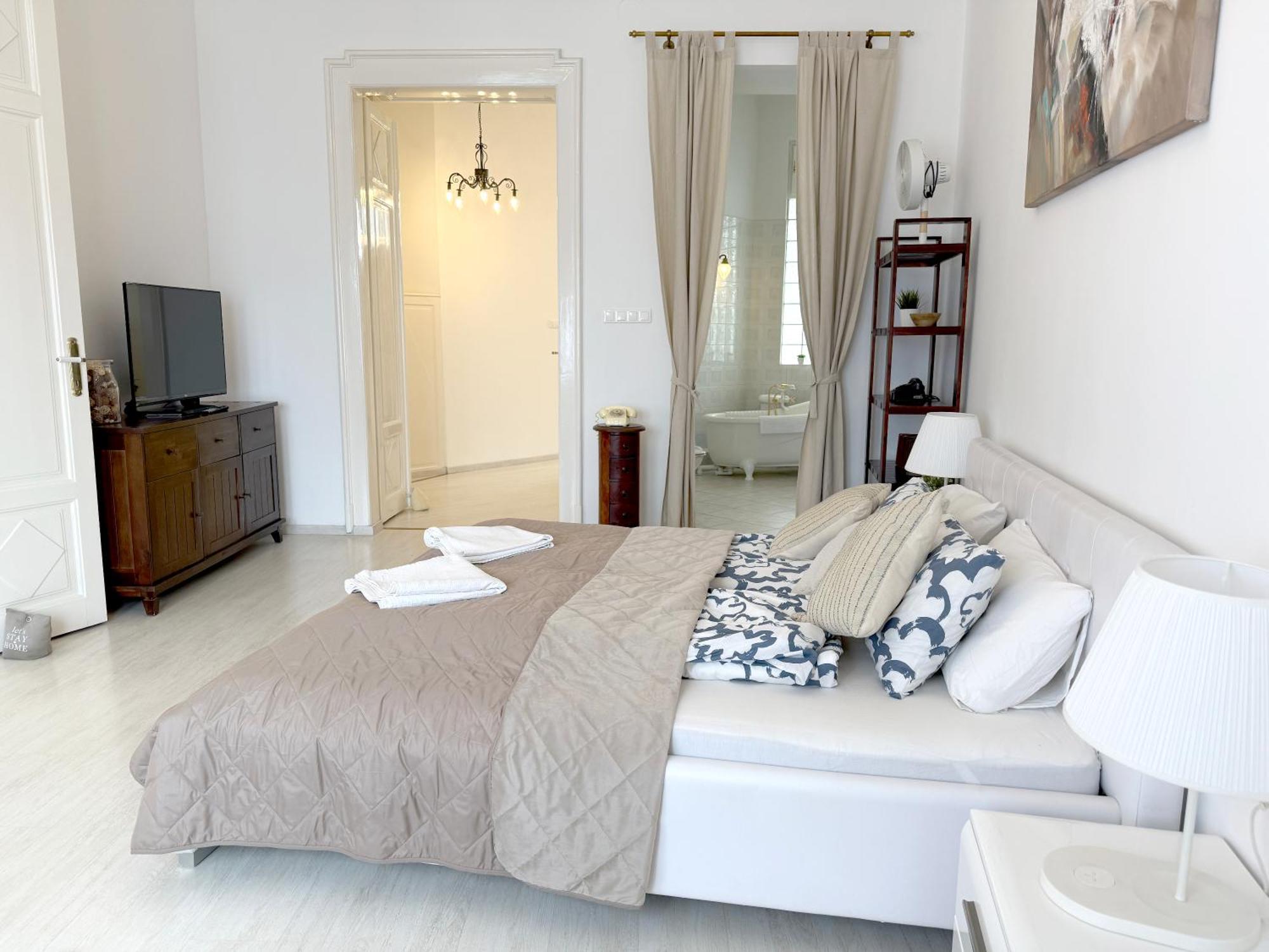 Elegant 125M2 Apartment In Center Of 부다페스트 외부 사진